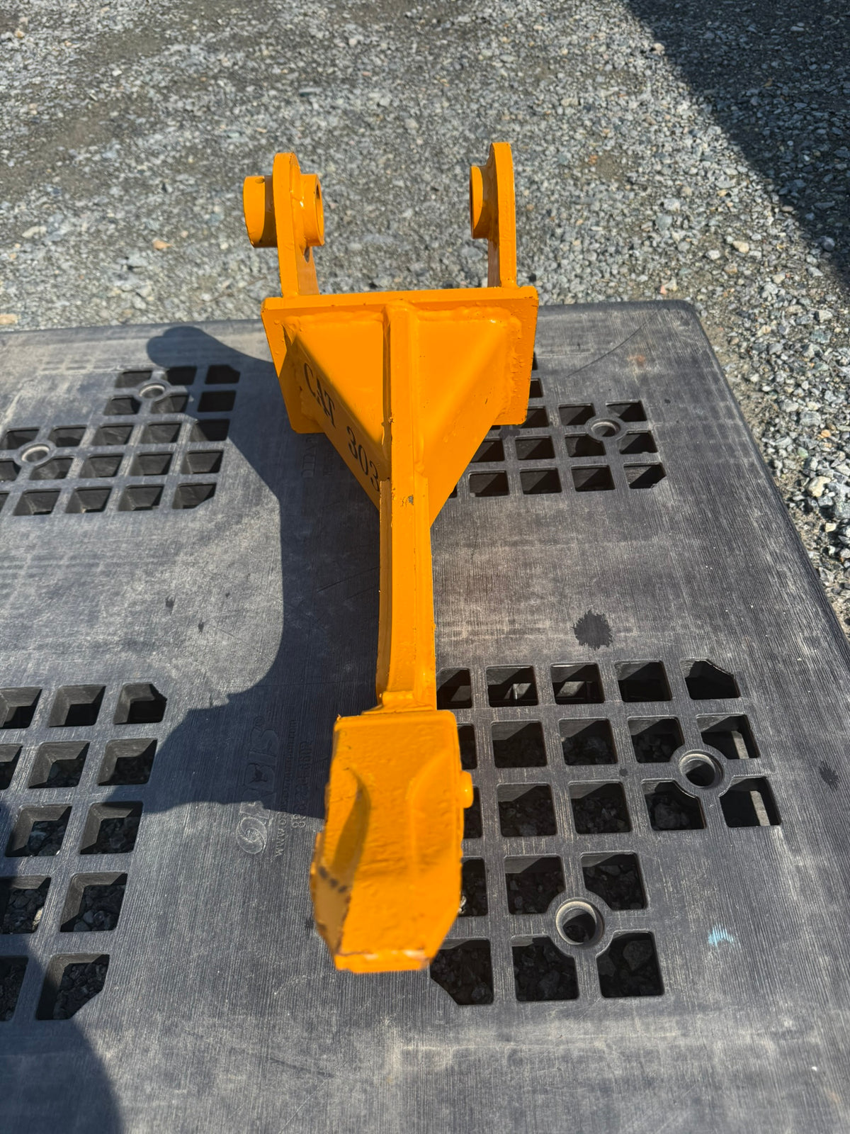 LandTuff™ Mini Excavator Ripper Frost Tooth – Fits CAT 303