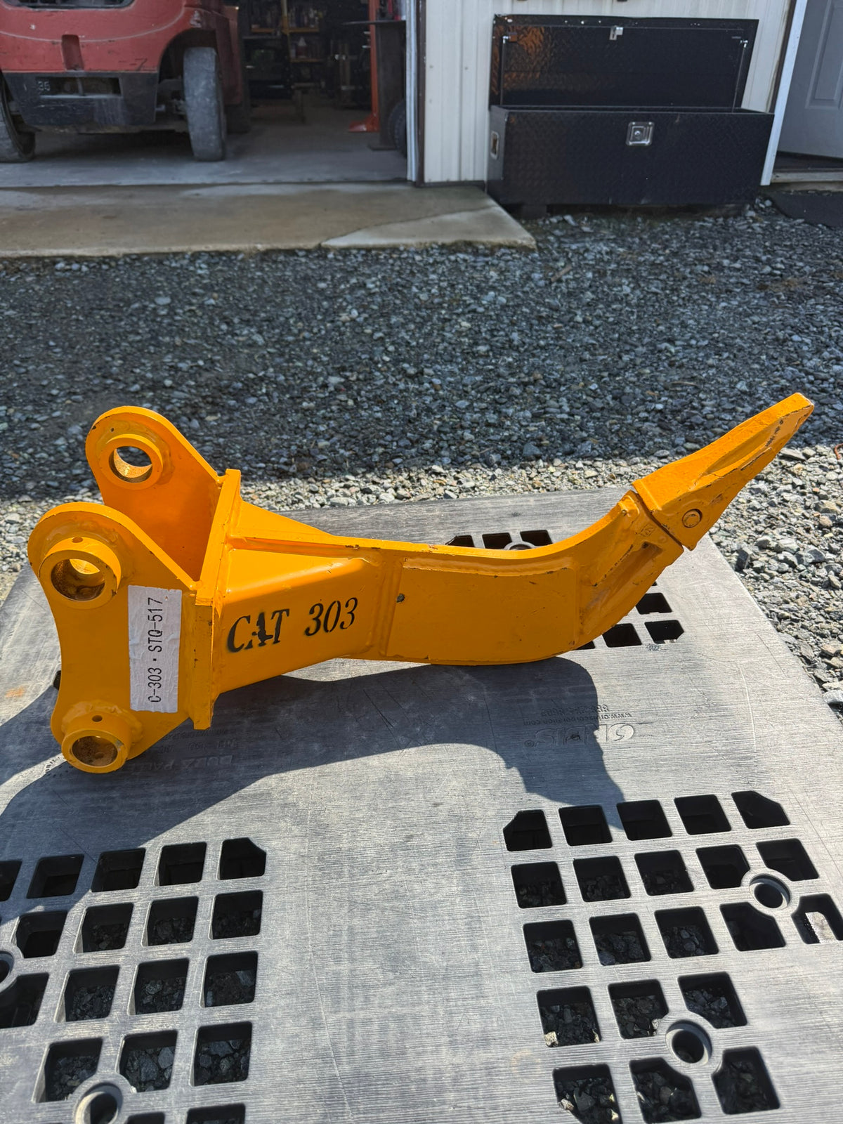 LandTuff™ Mini Excavator Ripper Frost Tooth – Fits CAT 303