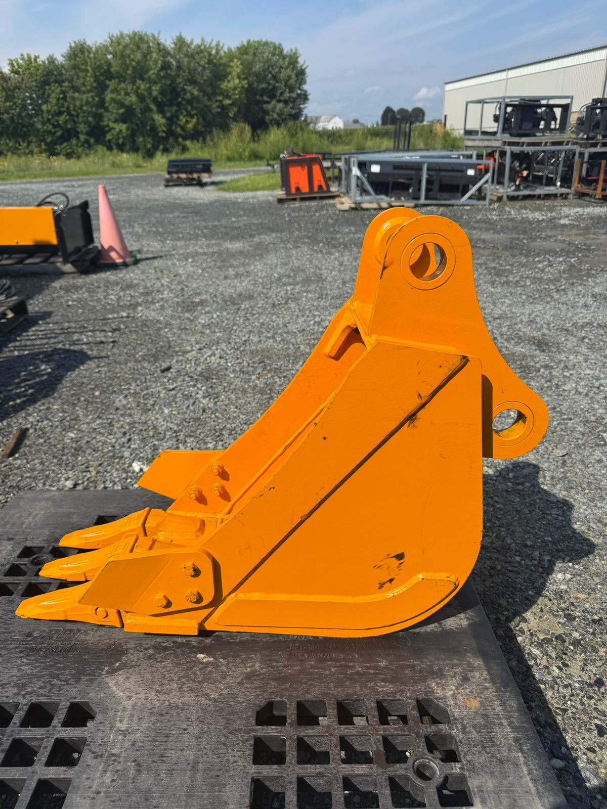 LandTuff™ 12" Mini Excavator Digging Bucket – Fits CAT 305
