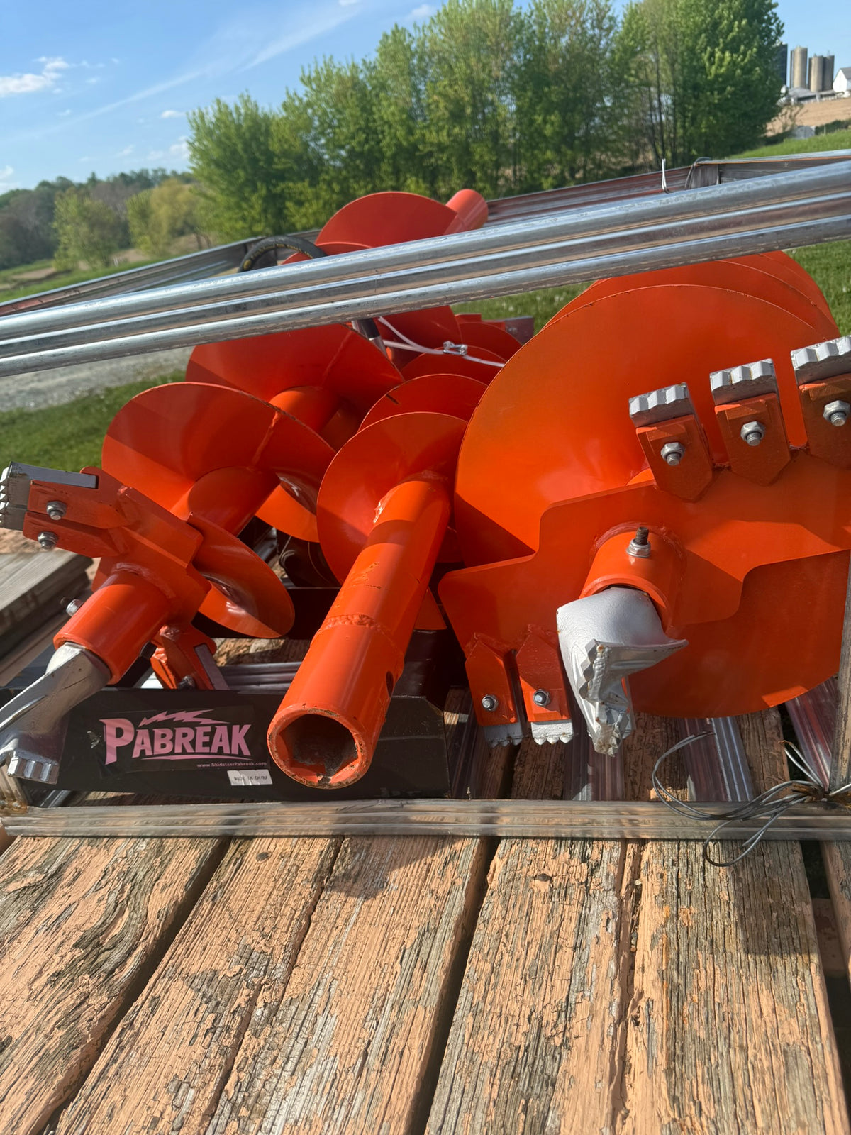 LandTuff™ Hydraulic Skid Steer Auger Drive with 3 Bits